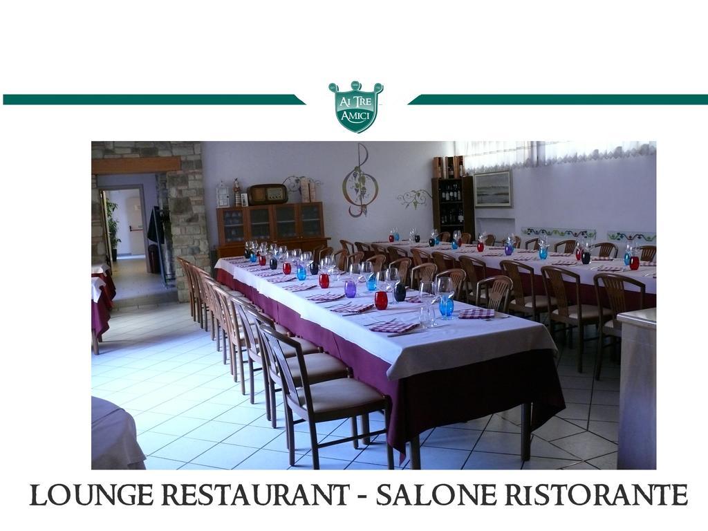 Trattoria Locanda Ai Tre Amici Mortegliano Kültér fotó